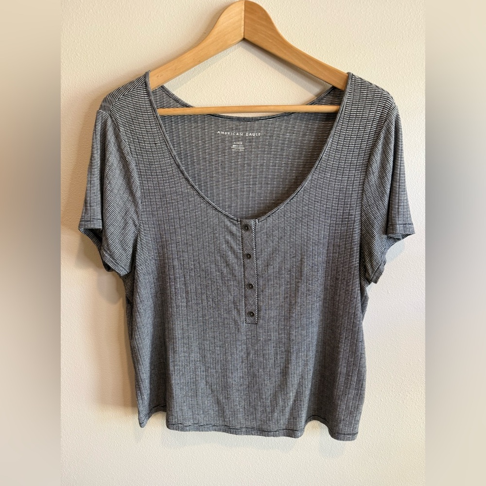 American Eagle Outfitters Black and White Striped Short Sleeve Top
